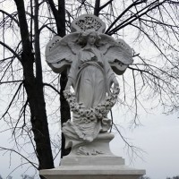 ÐÐ°Ð´Ð³ÑÐ¾Ð±Ð½ÑÐ¹ Ð¿Ð°Ð¼ÑÑÐ½Ð¸Ðº, 2015, Ð¿ÐµÑÑÐ°Ð½Ð¸Ðº. ÐÐ°ÑÐ¸Ð»Ð¸Ð¹ ÐÐ¾ÑÑÐµÐ²Ð¾Ð¹, ÑÐºÑÐ»ÑÐ¿ÑÑÑÐ°. Ð¤Ð¾ÑÐ¾ 2